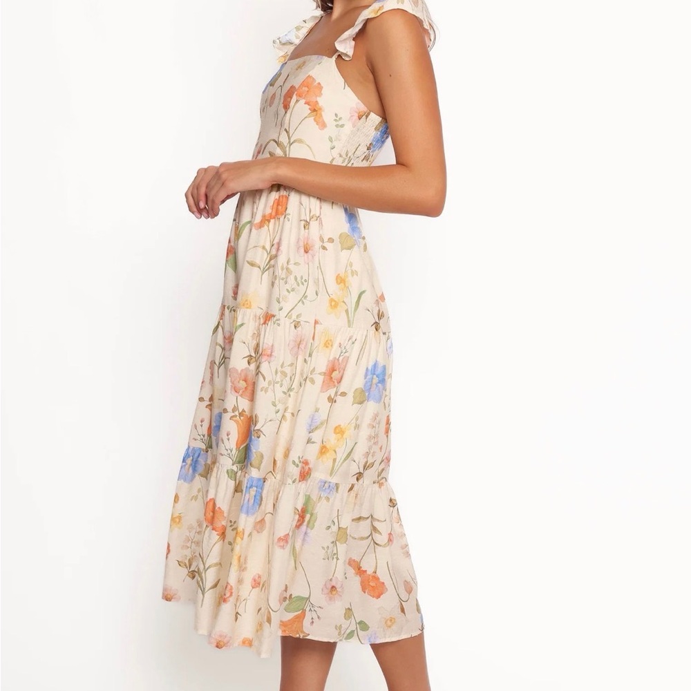 Laela Midi Dress Petal & Pup - Picture 4 of 7